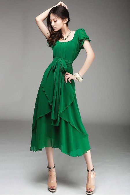 Многослойное шифоновое платье