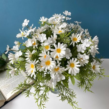 Искусственный букет ромашек