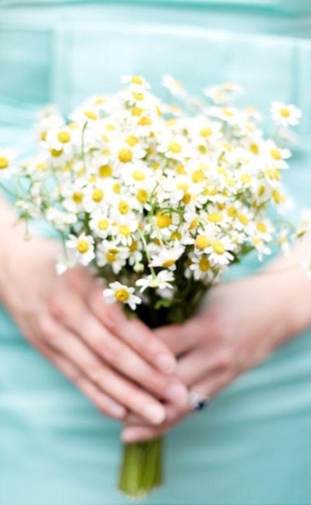 Свадебный букет из ромашек