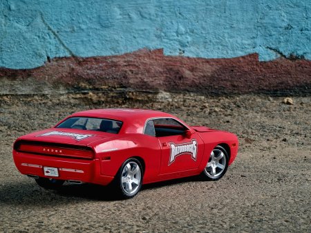 Dodge challenger maisto 1 24