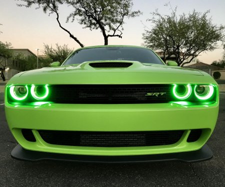 Додж челленджер зеленый