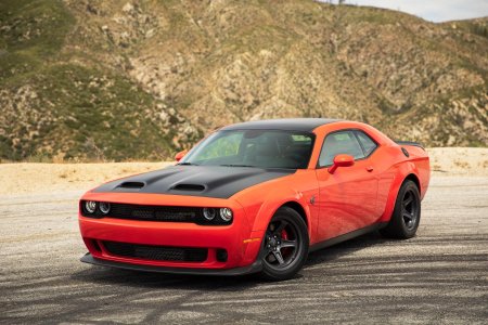 Dodge challenger srt hellcat