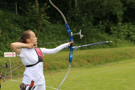 Виктория харитонова стрельба из лука