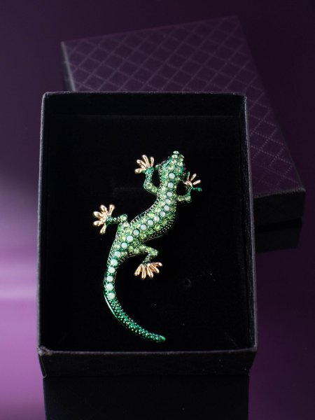 Зеленая ящерка