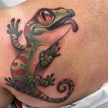 Тату ящерица