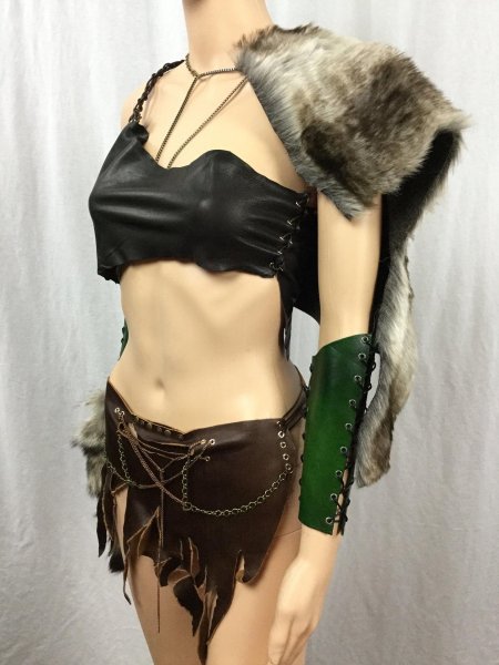 Амазонка костюм