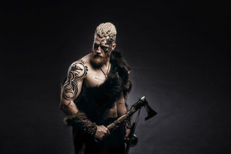 Скандинавский берсеркер викинг