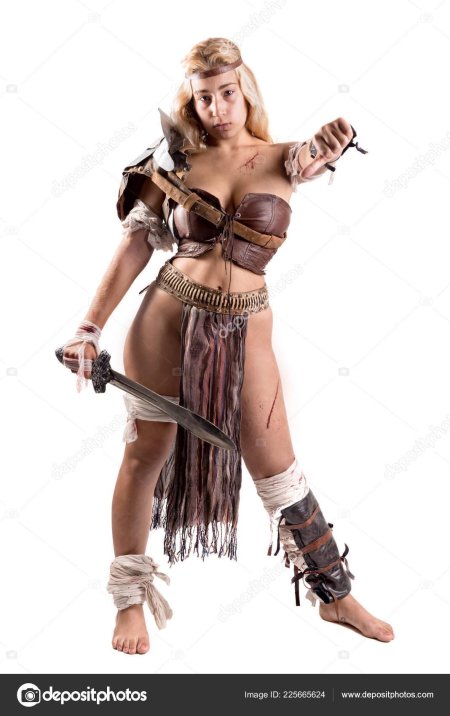 Женщина гладиатор