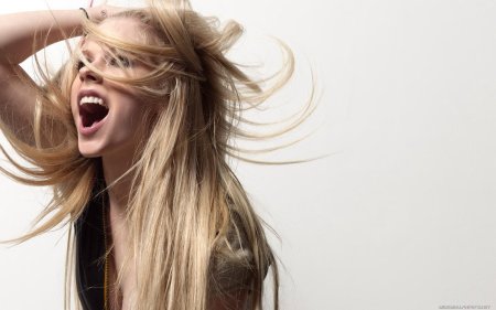 Девушка эмоции