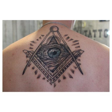 Всевидящее око тату