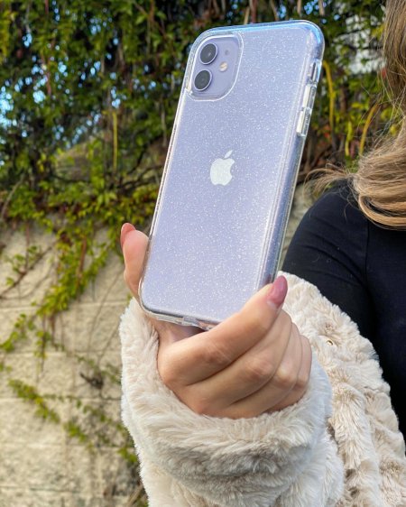 Прозрачный силиконовый чехол на iphone 11