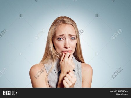 Эмоции девушки