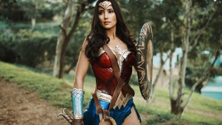 Галь гадот чудо женщина