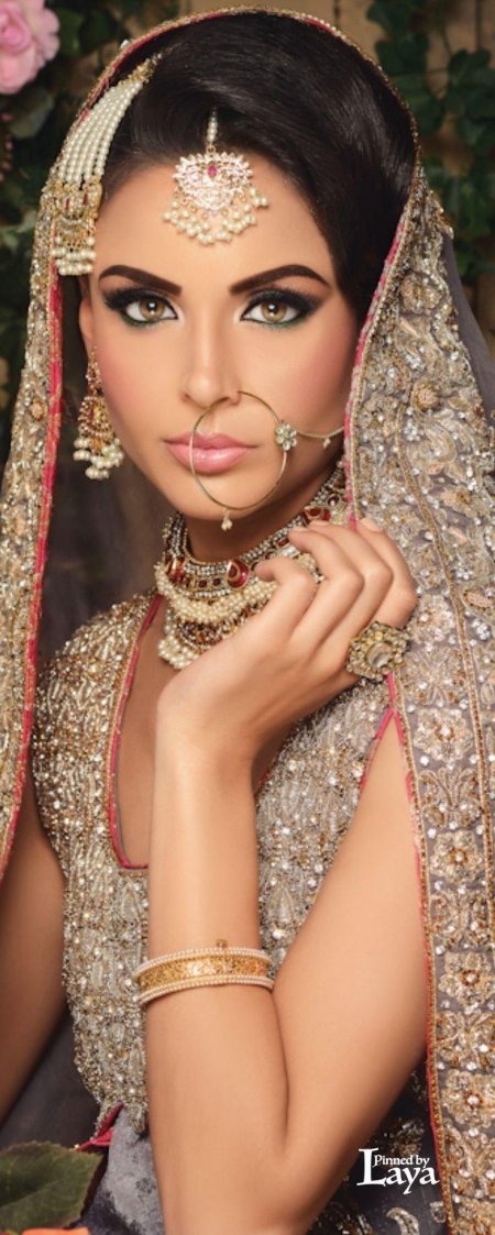 Макияж индийский