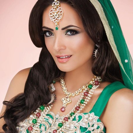 Санни леоне восточный макияж