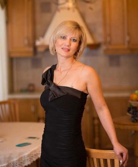 Зрелая женщина