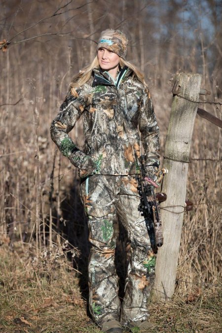 Женский охотничий костюм