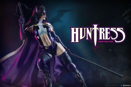 Huntress dc figure