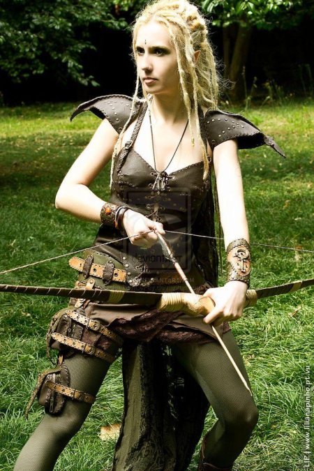 Эльфийская лучница