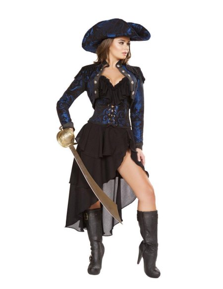 Одежда пиратки