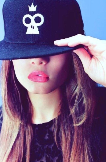 Крутая девушка