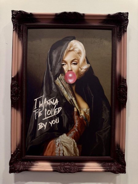 Мэрилин монро с жвачкой