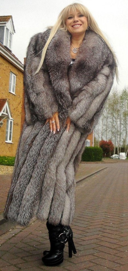 Fur coat silver fox fur coat