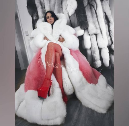 Шуба модная