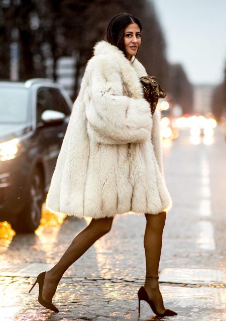 Saga furs длинная шуба белая