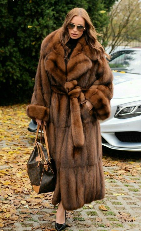 Длинная шуба