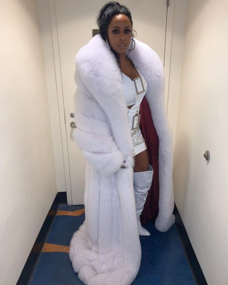 Белая шуба