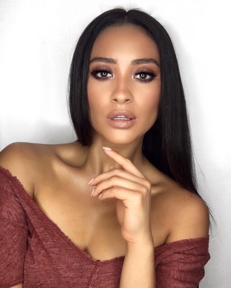 Брук бейли темнокожая модель