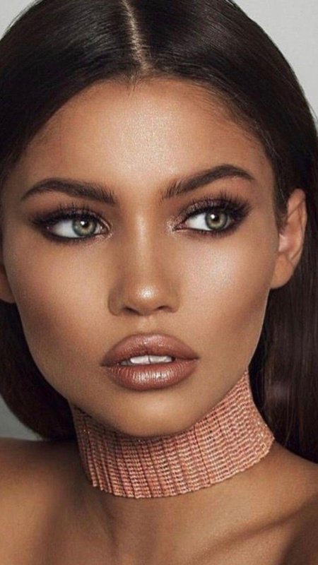 Макияж для смуглой кожи