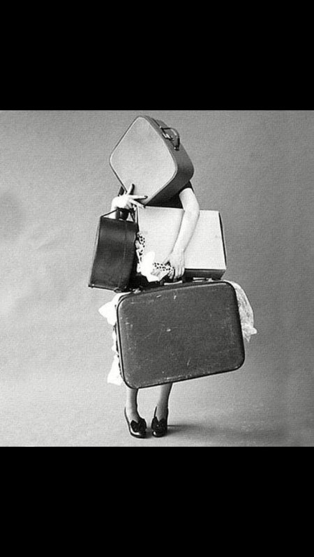 Фотосессия с чемоданом