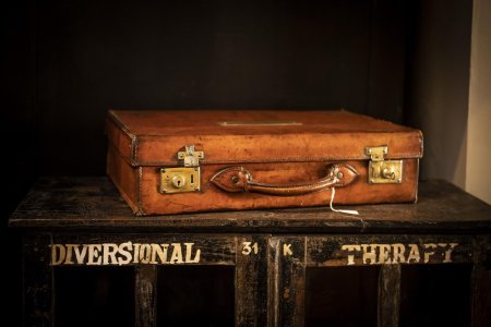 Старинные чемоданы