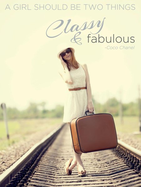 Девушка с чемоданом