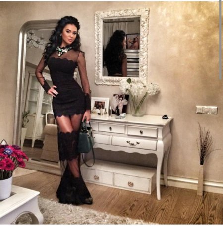 Олеся малинская в черном платье