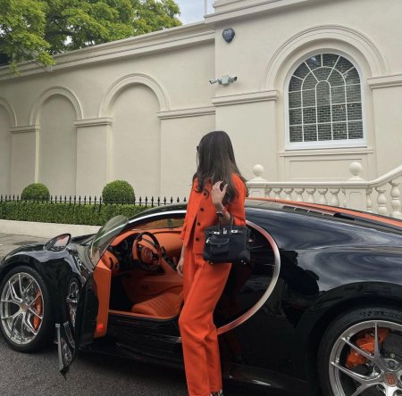 Кайли дженнер