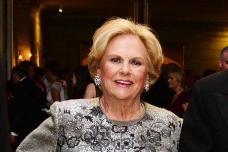 Жаклин марс