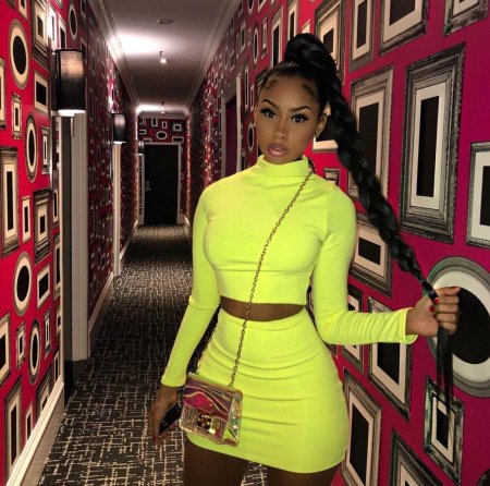 Неоновый костюм