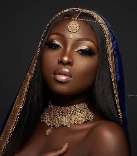 Красивые темнокожие женщины