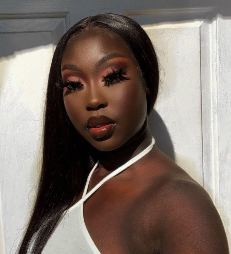 Африканская девушка