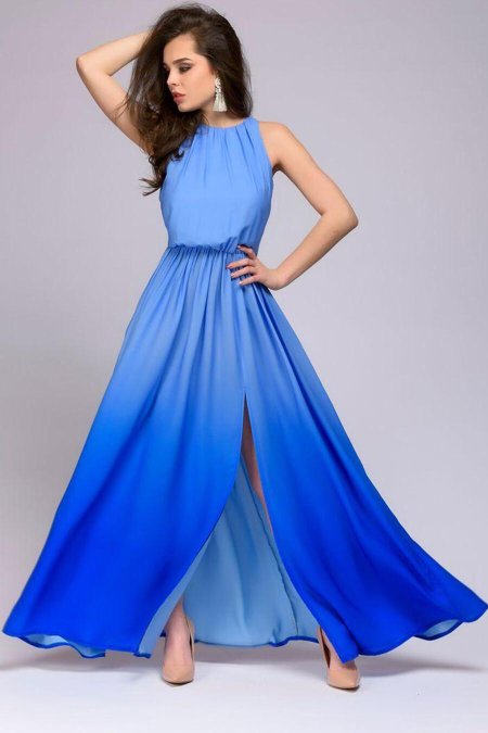 Платье голубое