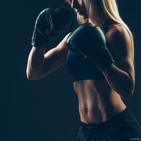 Бокс девушек