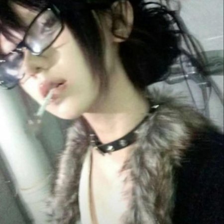 Девушки в эмо стиле