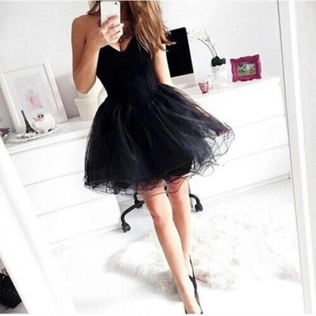 Платье чёрное короткое пышное