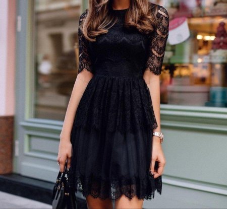 Платье черное