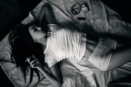 Страстная девушка