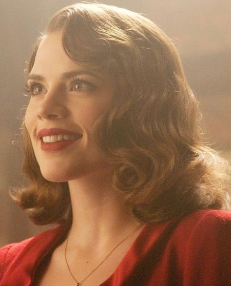 Хейли этвелл пегги картер