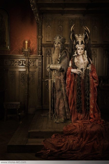 Зеркальная королева братья гримм